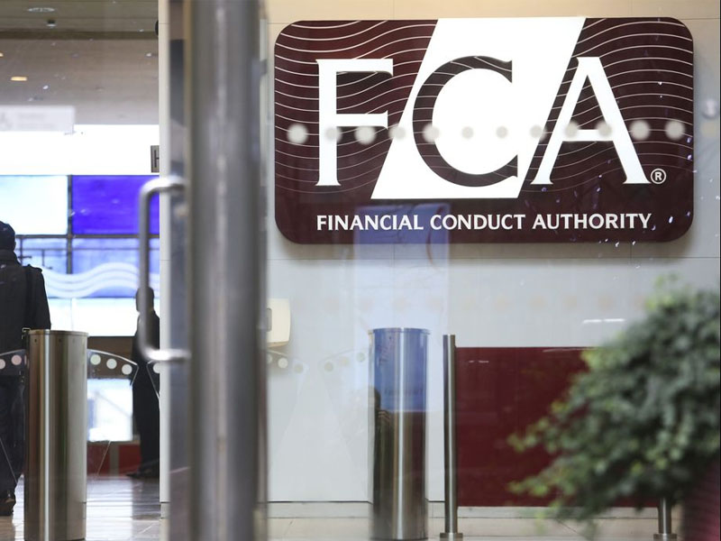 Cơ quan quản lý tại Vương quốc Anh: FCA và PRA